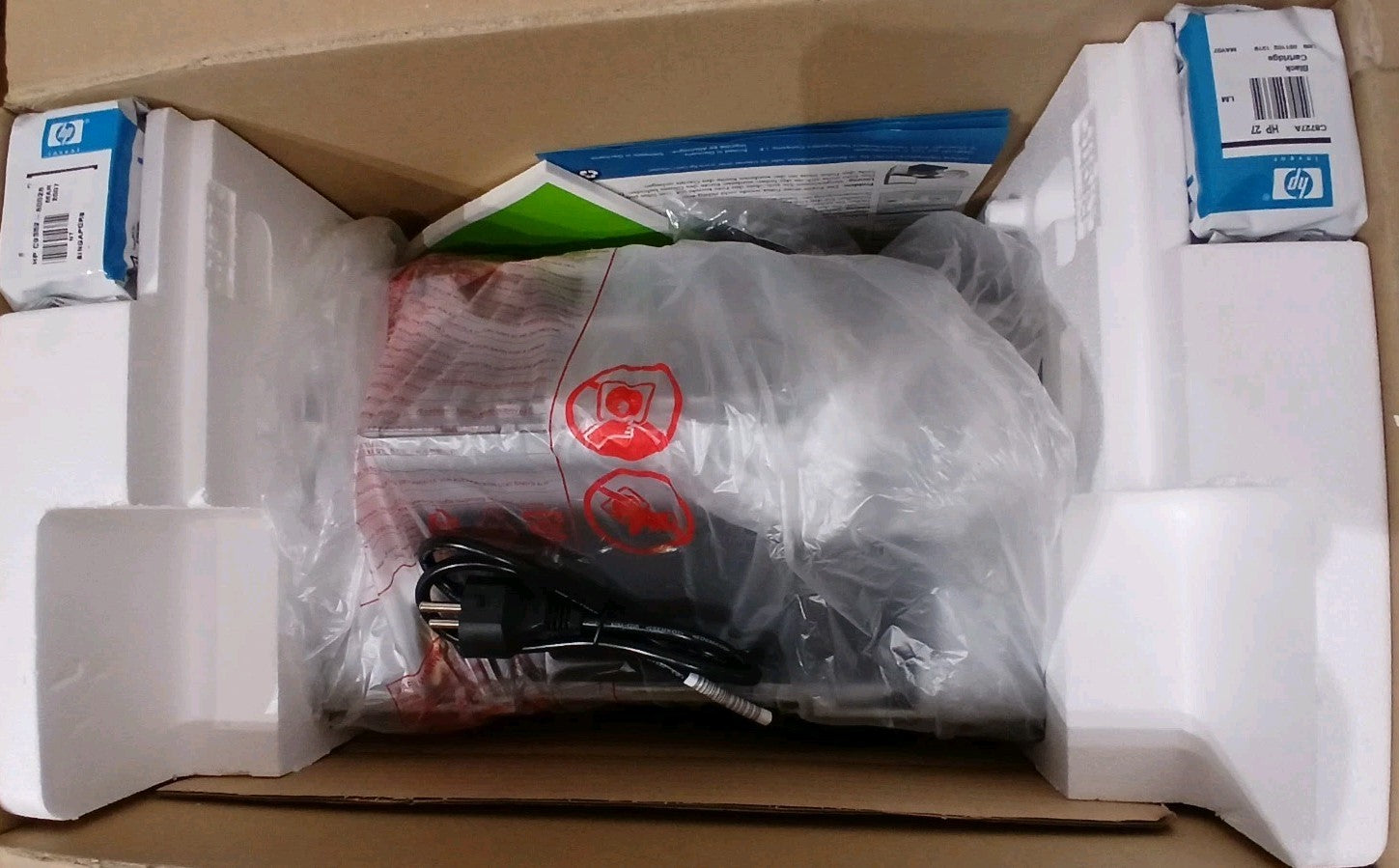 HP OfficeJet 5605 Tintenstrahldrucker 4-in-1-Multifunktionsgerät ADF USB Win 10