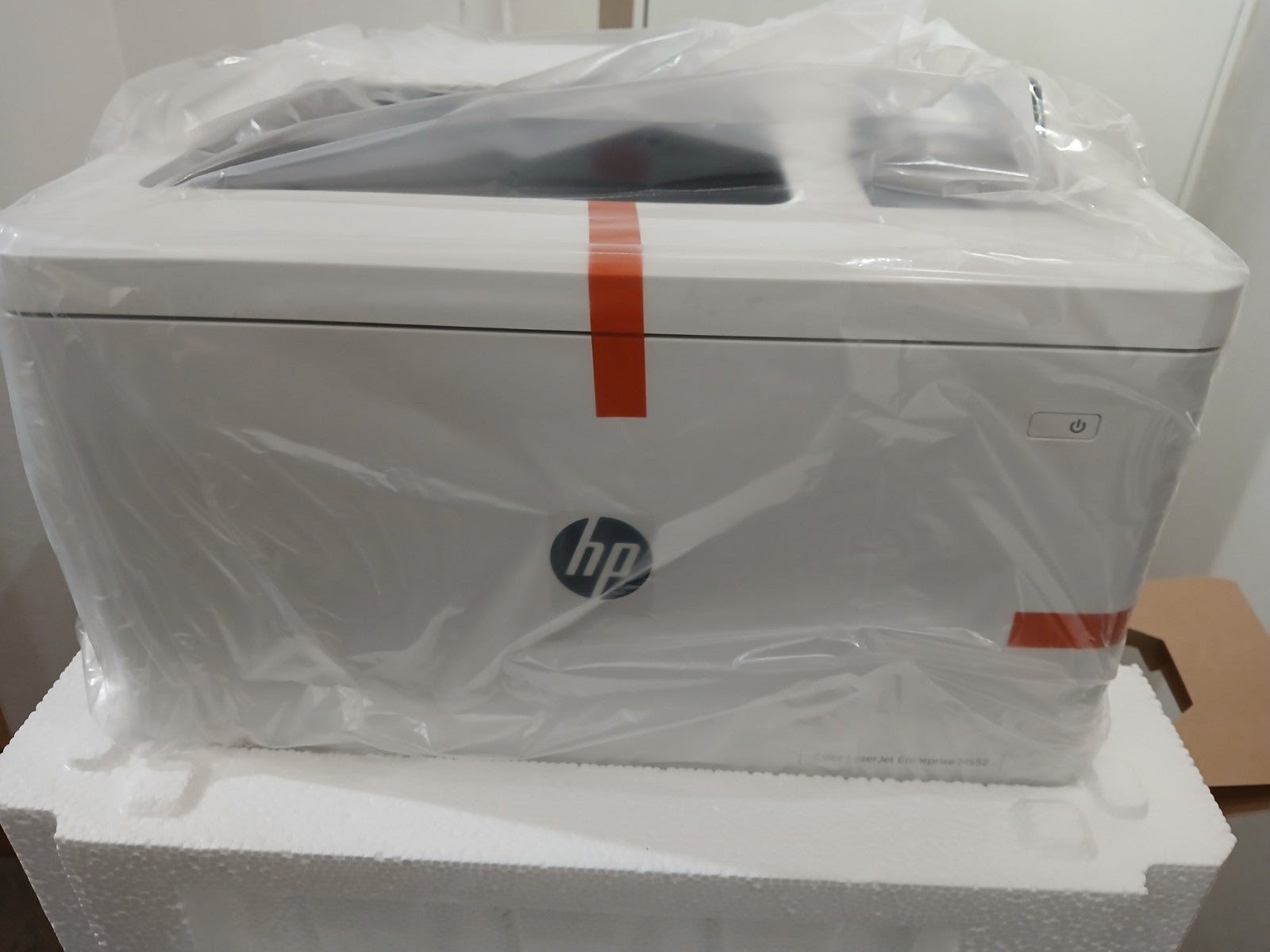 HP Color Laser Jet Enterprise M552dn Farblaserdrucker Duplex LAN Airprint Win 11