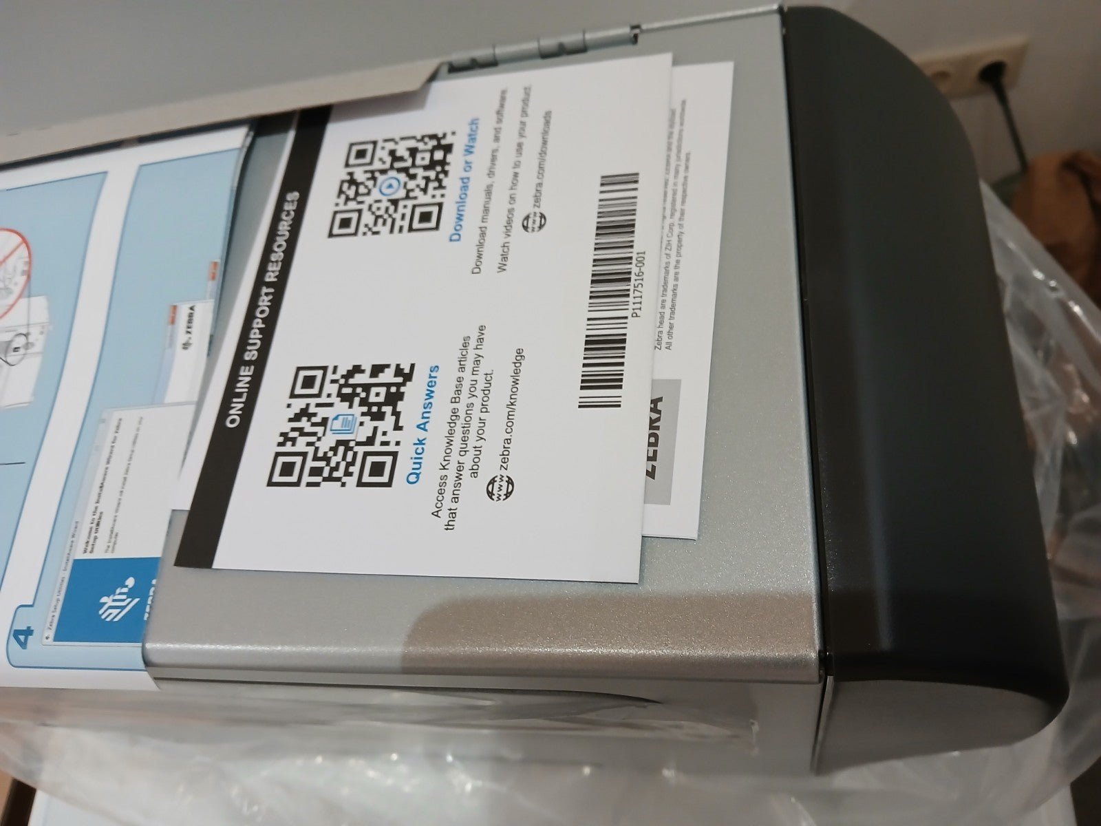 Zebra ZT411 203DPI Etikettendrucker Thermotransfer / direkt Bluetooth Netzwerk