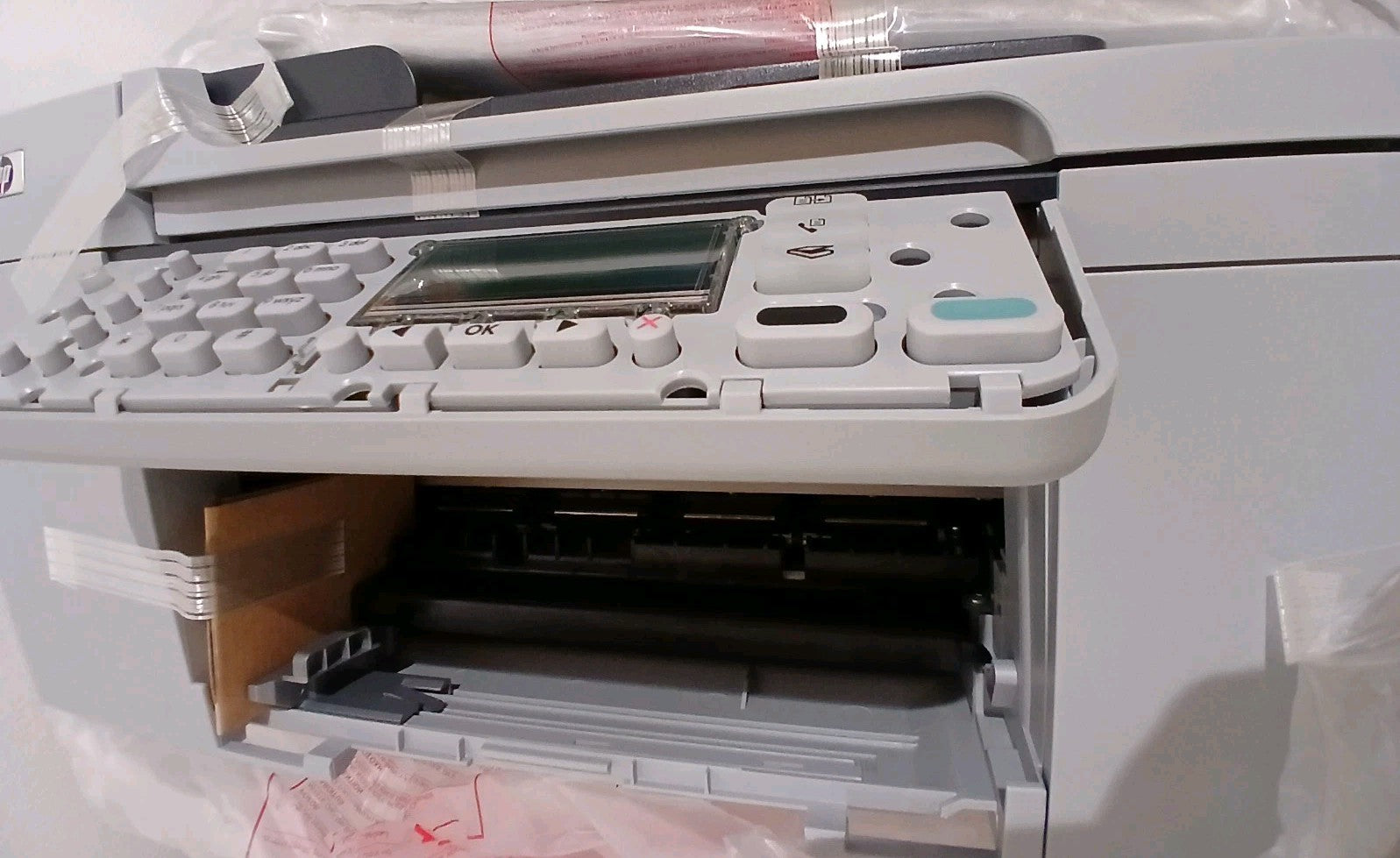 HP OfficeJet 5605 Tintenstrahldrucker 4-in-1-Multifunktionsgerät ADF USB Win 10