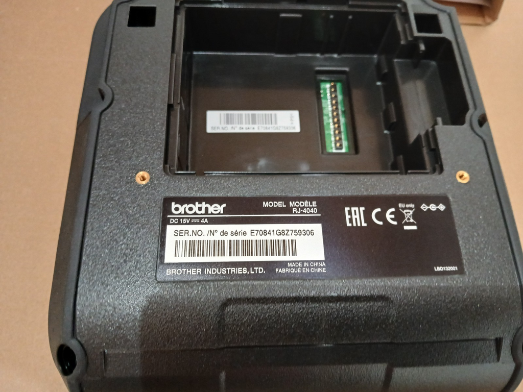 Brother RJ-4040 Thermodruck Etiketten Quittungen 104mm USB Seriell Mobiler Druck