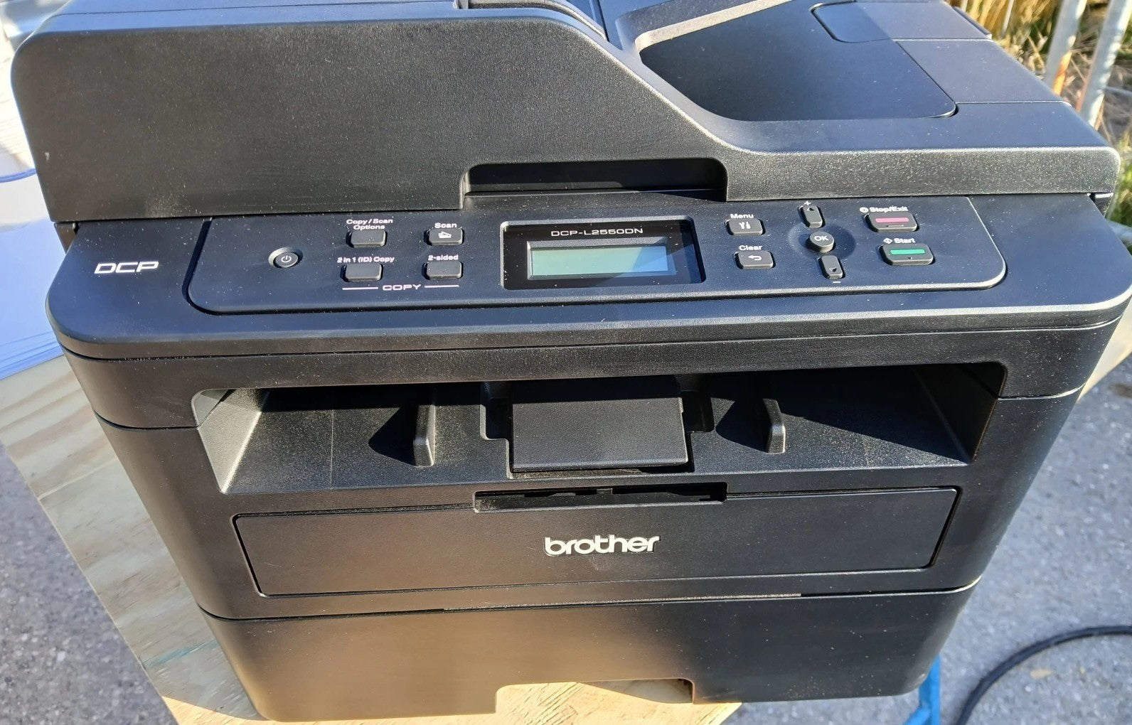 Brother MFC-L2550DN S/W Laser ADF USB Duplex LAN WIN 11 Toner + Drum Original !