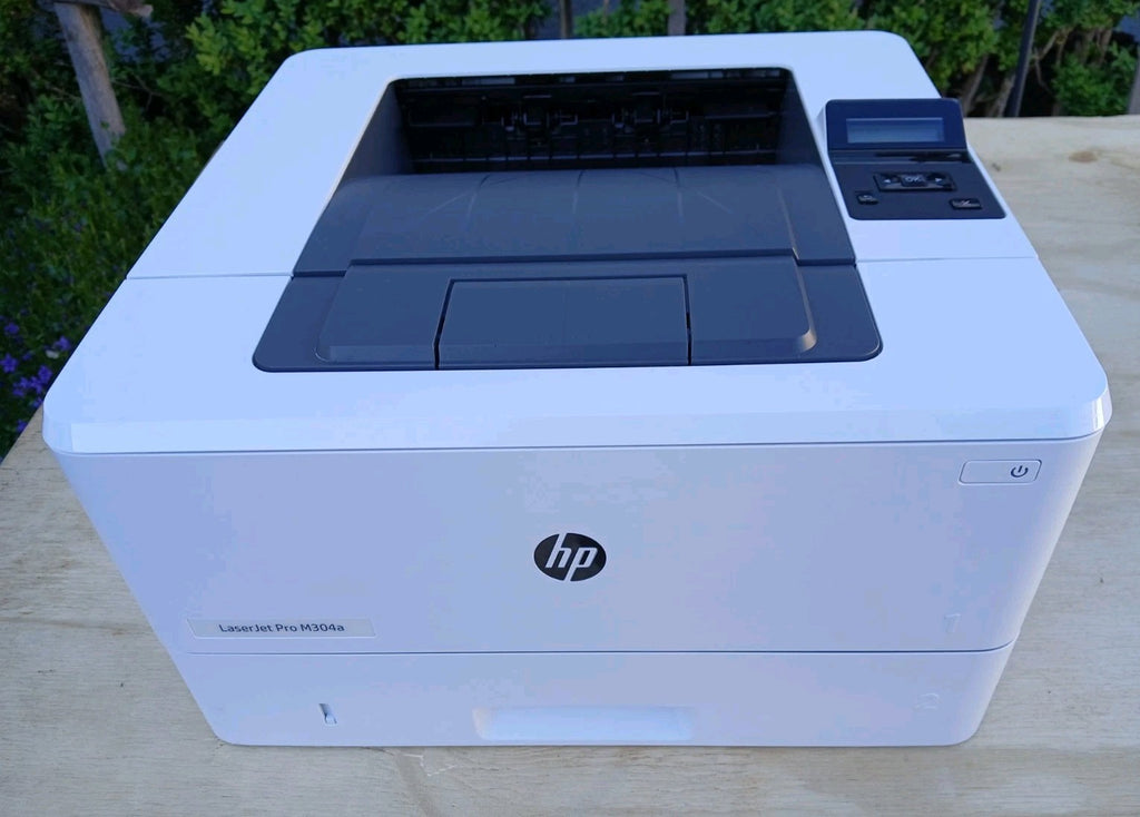 HP Laser Jet Pro M304a Laserdrucker S/W Wie Neu + HP Toner + USB + A4 + Win 10 !